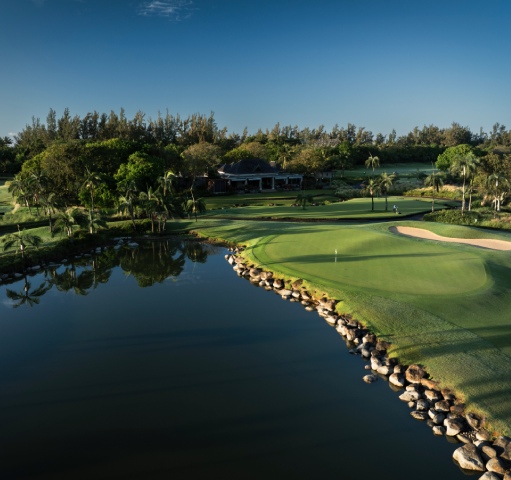 Two Golf Experiences, One Exceptional Setting
